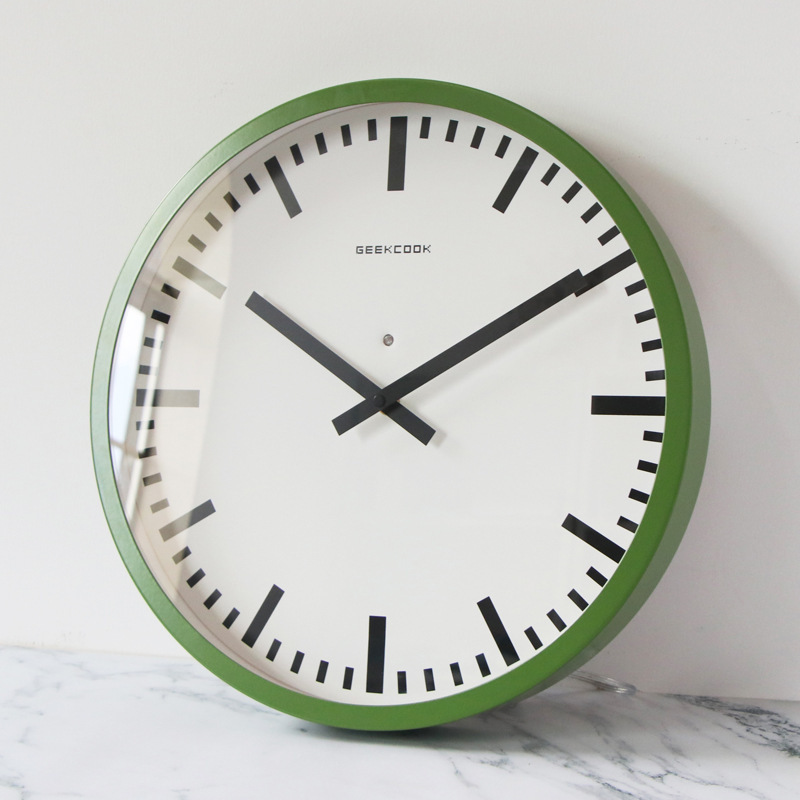 Đồng hồ treo tường GC38